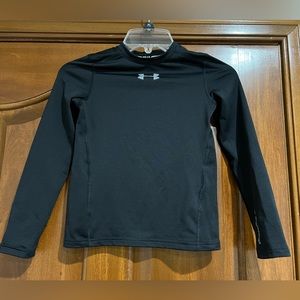 Youth UnderAmour Coldgear long sleeve shirt.
